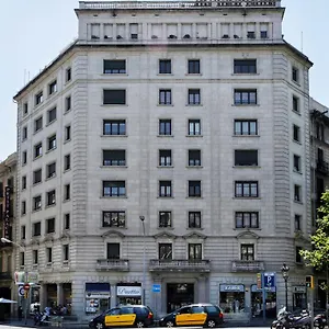 Fisa Gran Via Апартаменты Барселона